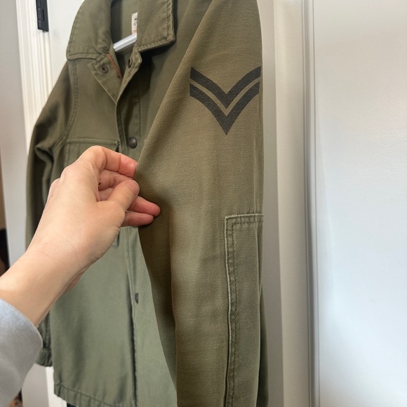 Aritzia TNA Army Jacket - Picture 3 of 5